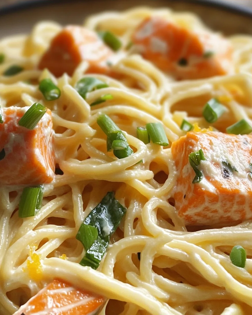 Orangen Lachs Pasta